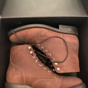 Brown Arizona Captain Thursday Boots. Size 9